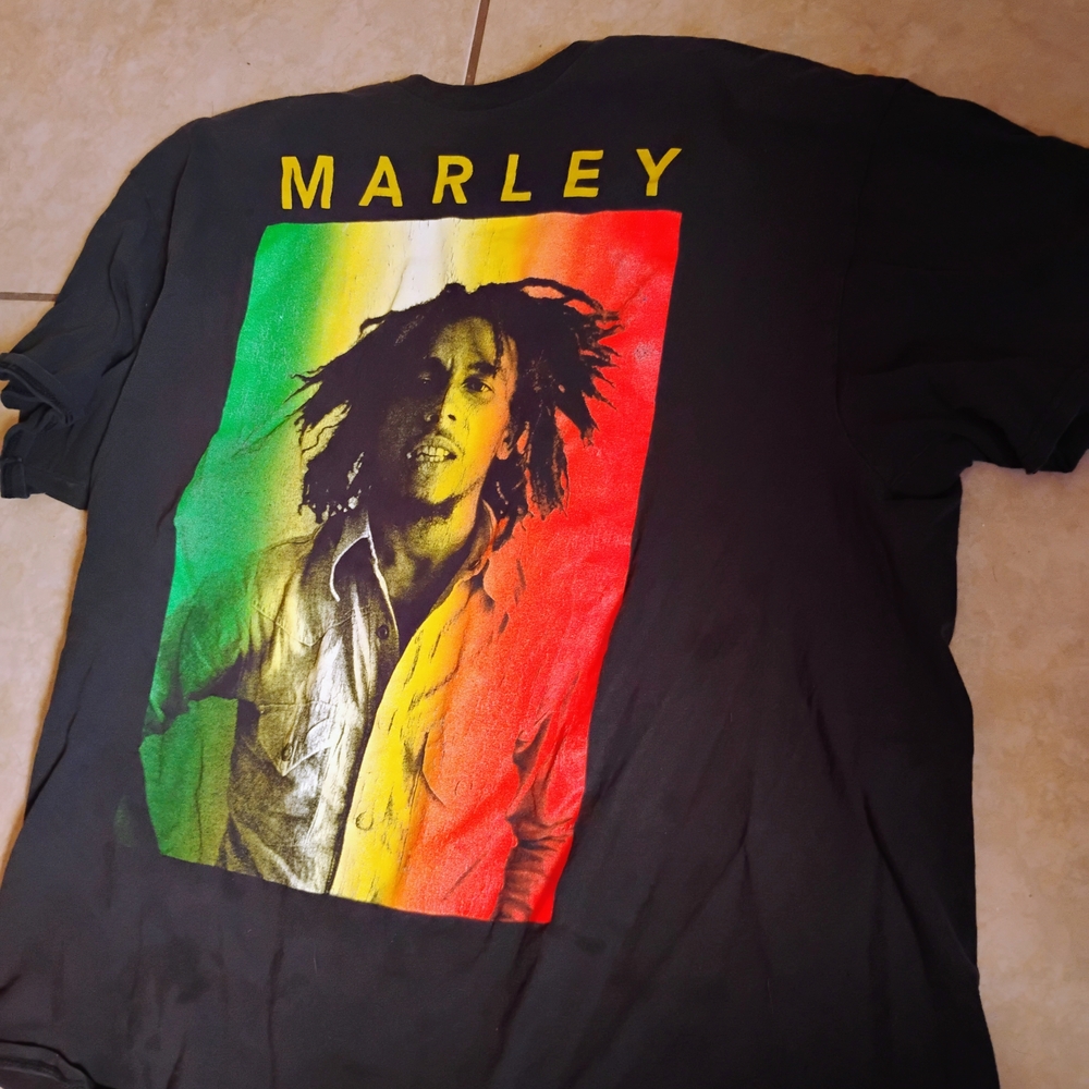 Marley Black Graphic T-Shirt